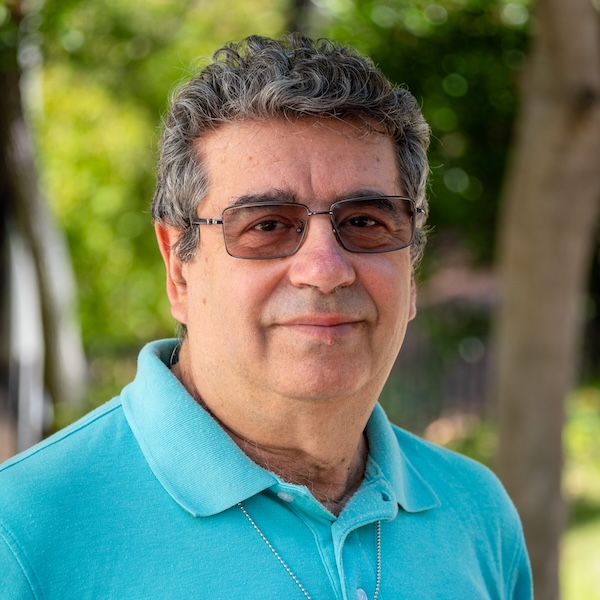 Headshot of Daniel Mahlman