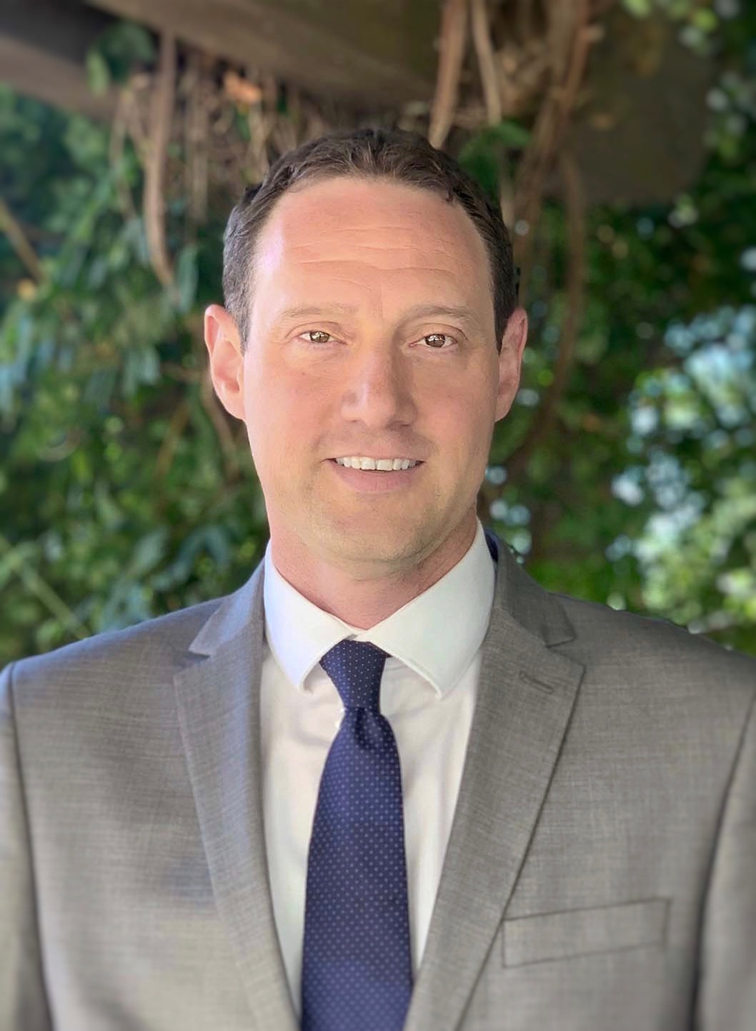 Headshot of David Groshoff