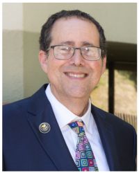 Headshot of Rabbi Brad Artson